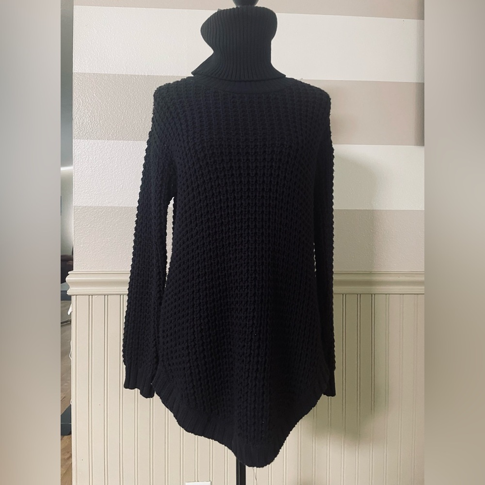 RVCA Black Turtleneck Sweater size XS New